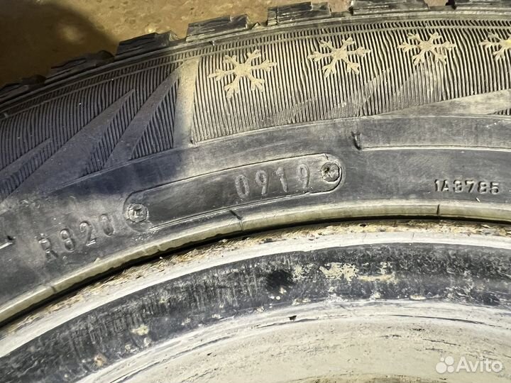 Dunlop sp winter ice 02 205/60/R16