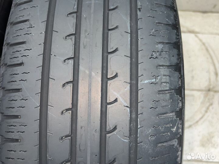 Goodyear EfficientGrip SUV 4x4 235/55 R19