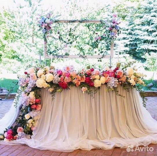 Скатерть на свадебный стол с фатином пыльно-голуб