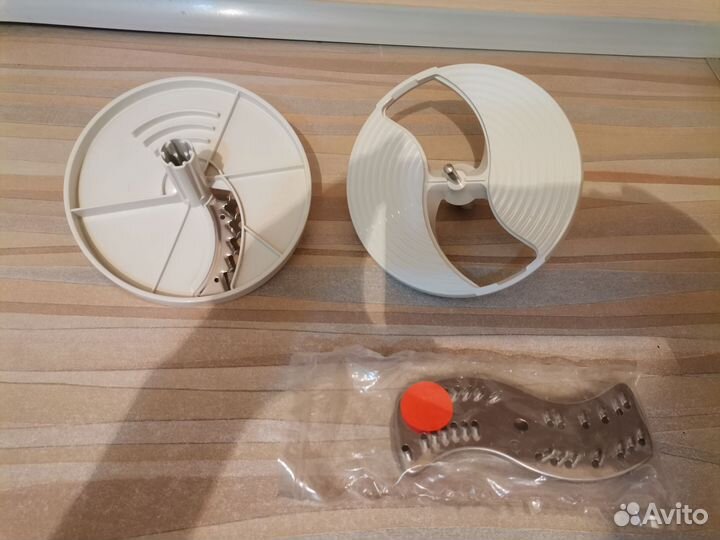 Насадки, крышки, чаши на комбайн braun