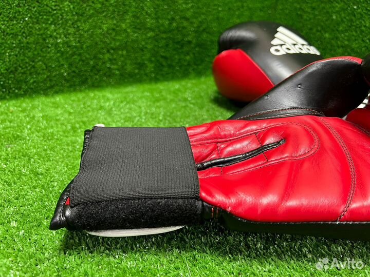 Боксерские перчатки 10 oz adidas