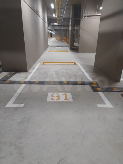 Машиноместо, 14 м²