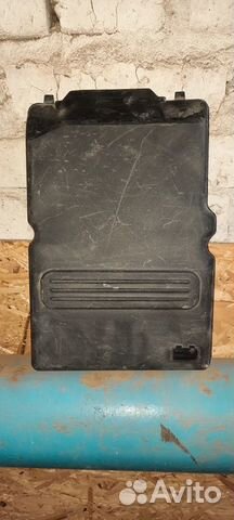 Крышка акб Mazda Mazda 3