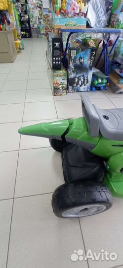 Детский электромобиль