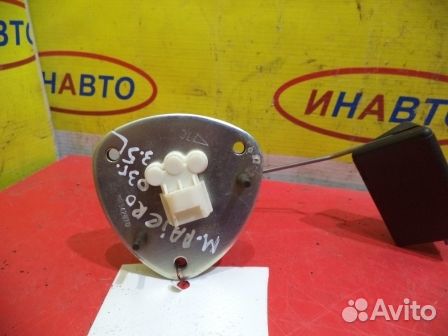 Датчик уровня топлива Mitsubishi Pajero 2003