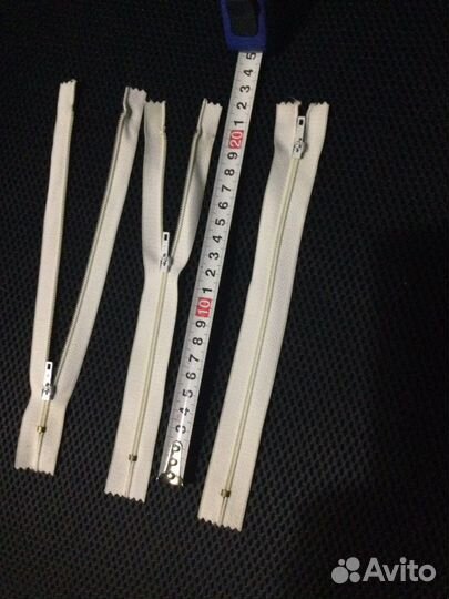 Застежка молния пластмассовая длина 20 см