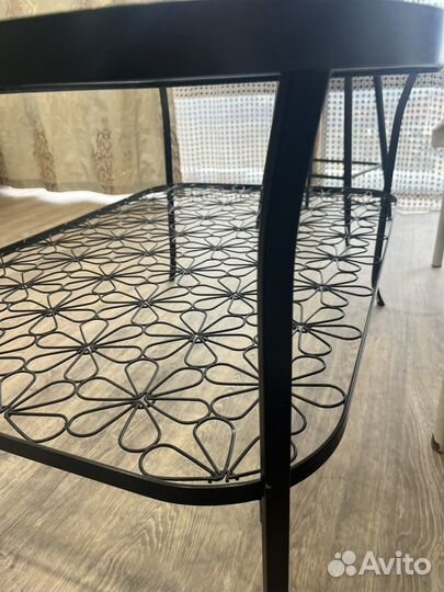 Журнальный столик Икеа