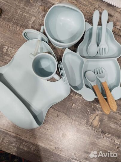 Набор силиконовой посуды для малыша