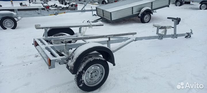 Прицеп к л/а для перевозки лодок икорец 4.6пвх
