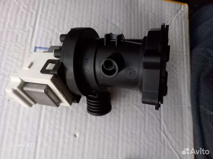 Сливной насос стиральной машинки indesit iwuc4105