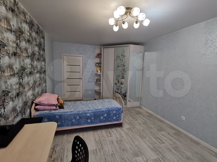 3-к. квартира, 75 м², 7/10 эт.