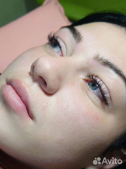Наращивание ресниц,ламинирование бровей,ресниц
