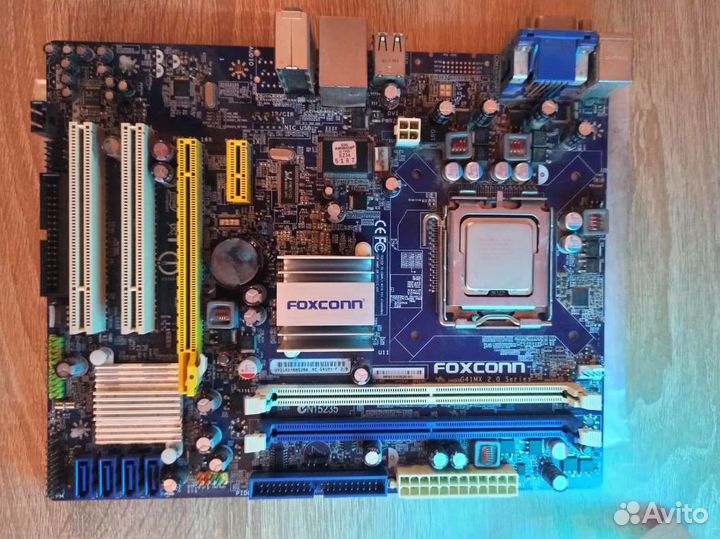 Материнская плата сокет 775 Foxconn, + процессор