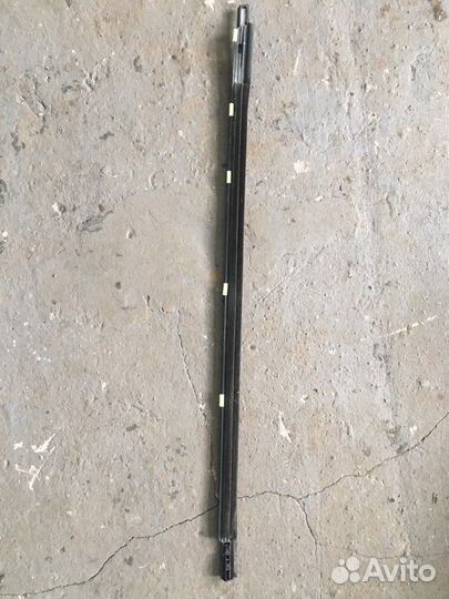 Накладка стекла бархотка заднего левого Sonata 4