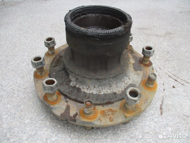 Ступица передняя под барабанный тормоз isuzu 14231