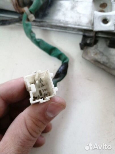 Стеклоподъемник передний правый Mitsubishi Galant