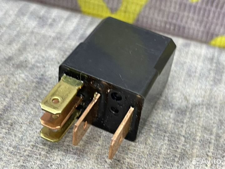 Реле MR515994 Mitsubishi Lancer X Лансер 10