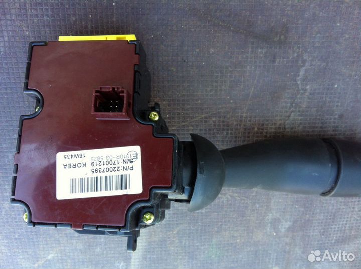 Переключатель 22007395. volvo,renault range gamma