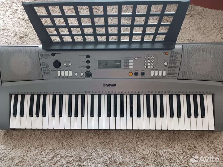 Синтезатор yamaha psr-r300