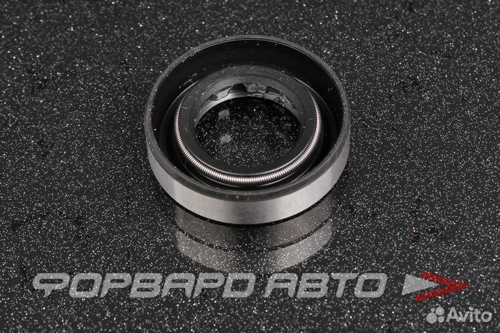 Сальник 18*32*7 90311-18007 toyota Япония