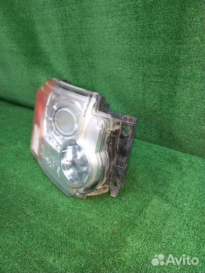 Фара правая Land Rover Discovery 3