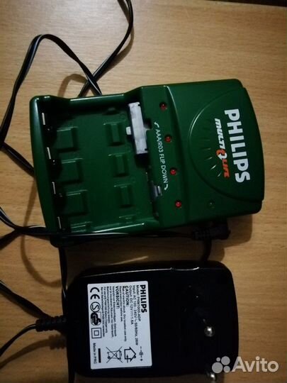Зарядное устройство для аккумуляторов Philips