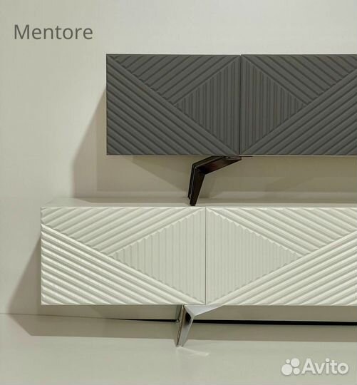 Тумба тв Bravo (на опорах или подвесная)