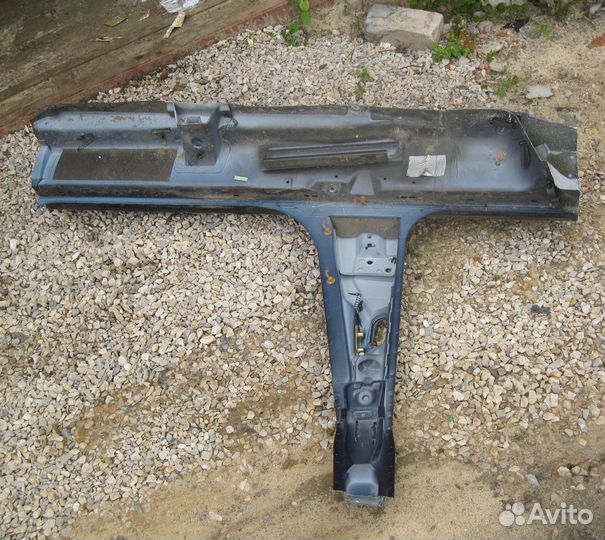 Порог левый Audi A6 C5