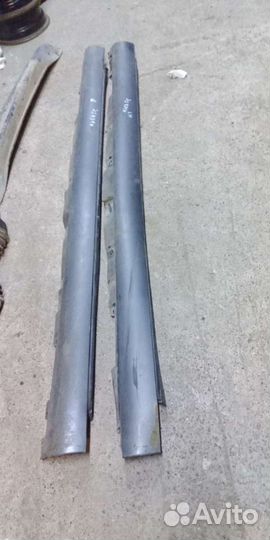 Накладки на пороги Тойота Авенсис