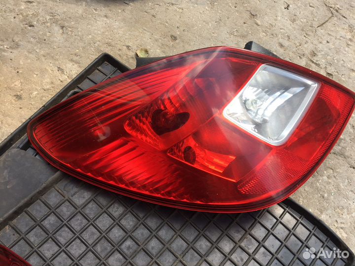 Фонари задние Opel Corsa D