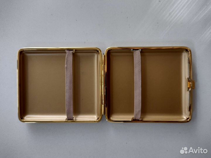 Портсигар mustang