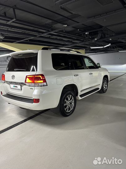 Toyota Land Cruiser 4.5 AT, 2018, 118 360 км