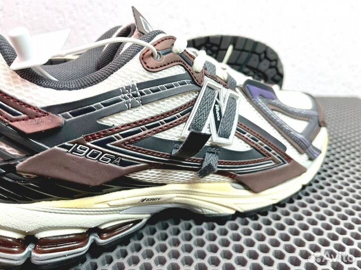 Кроссовки New Balance premium