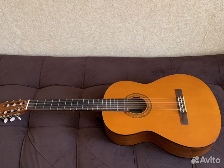 Гитара Yamaha c40