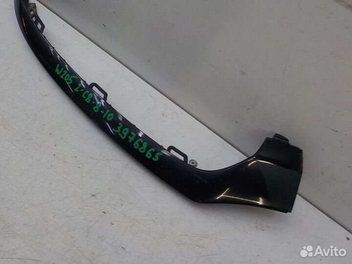 Молдинг бампера переднего Mercedes-Benz W205 (C-Klasse) 2018