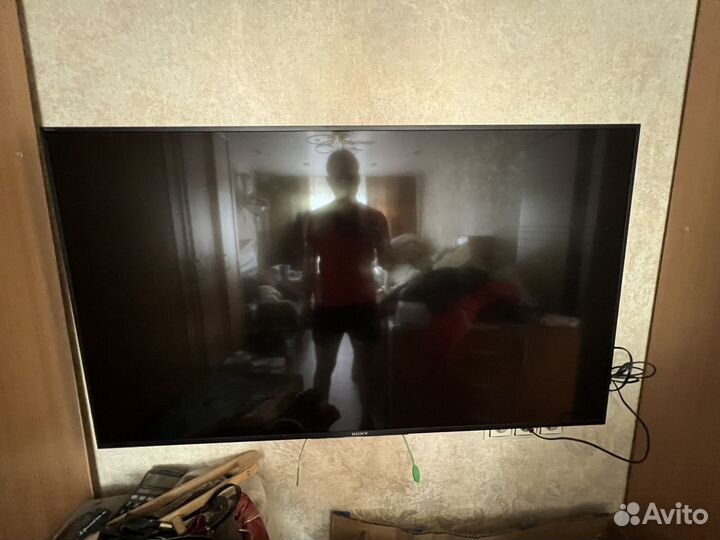 TV sony 8599