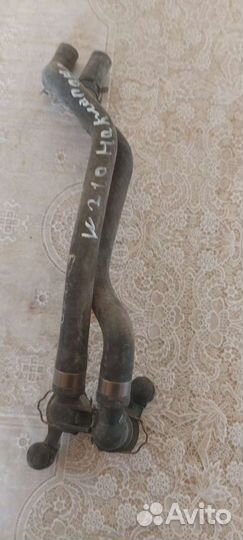 Патрубок печки на Mercedes W210