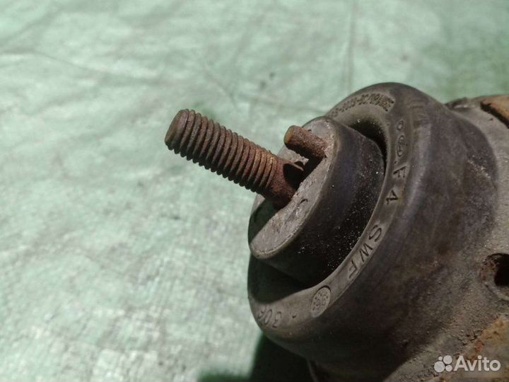 Подушка двигателя Ford Mondeo 2