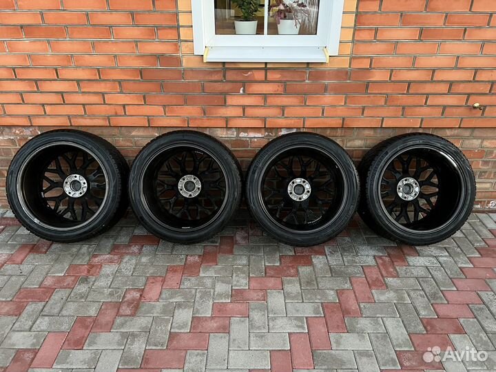 Колеса на bmw х5 е70 r 20 разноширокие зима