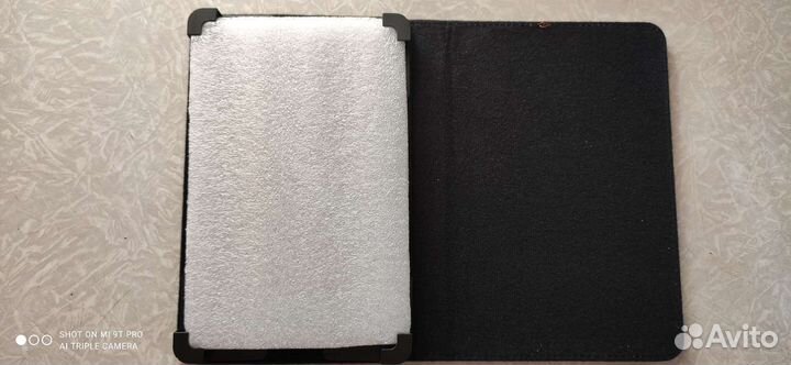Чехол на планшет Новый
