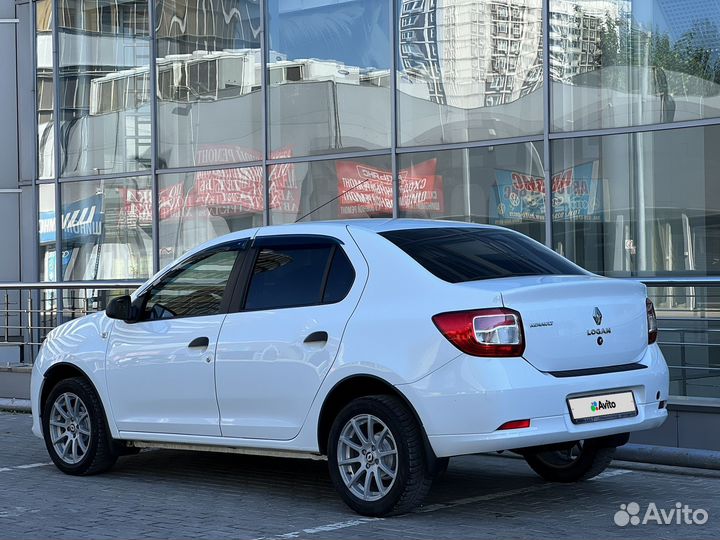 Renault Logan 1.6 AMT, 2015, 131 877 км