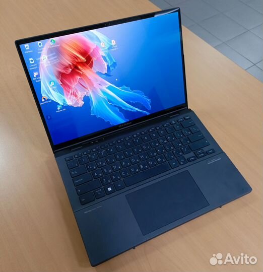 Ноутбук asus Zenbook DUO 2024