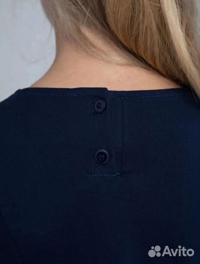 Платье школьное новое