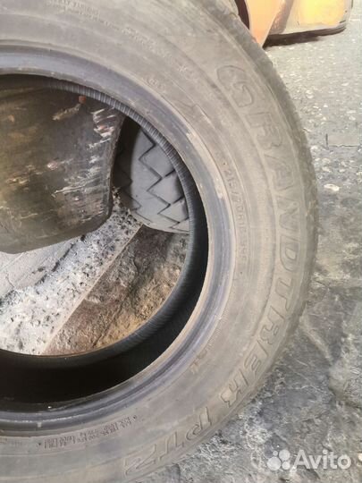 Dunlop Grandtrek PT2 215/70 R16