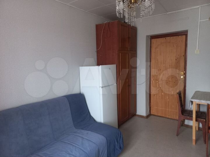 Комната 13 м² в 8-к., 6/9 эт.