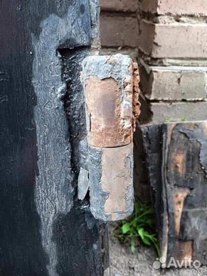 Ворота металлические гаражные