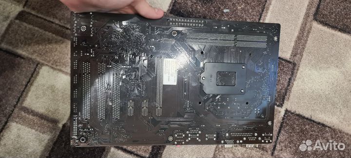 Материнская плата