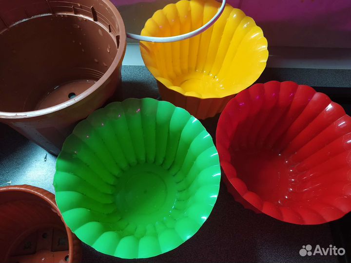 Горшки и кашпо для цветов