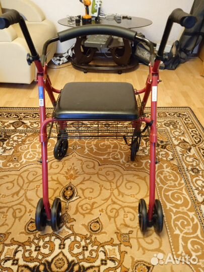 Ходунки для взрослых на колесах