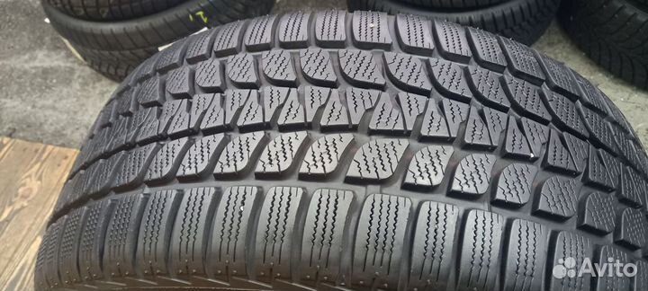 Bridgestone Blizzak LM-25 4x4 255/50 R19 107V
